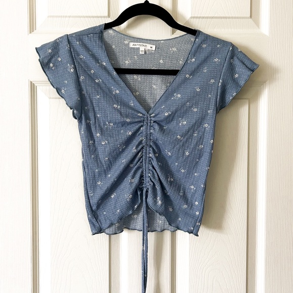 Antistar Tops - EUC Floral Crop Top